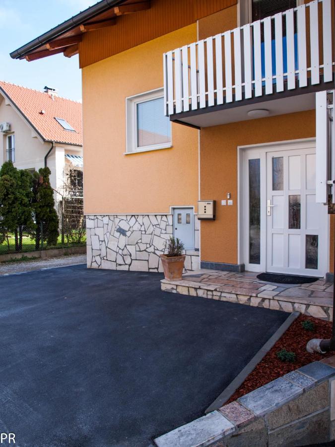 Apartment Activity Radomlje エクステリア 写真